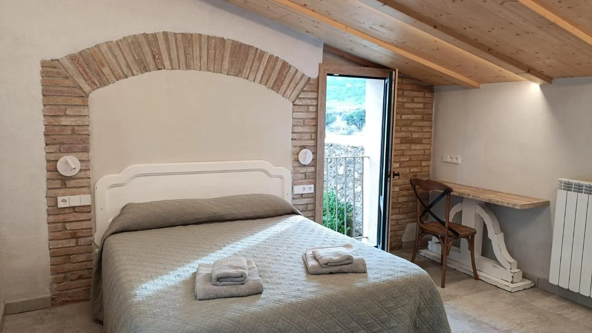 El Freixe De L'Ylla Apartment Els Hostalets de Balenya Spain